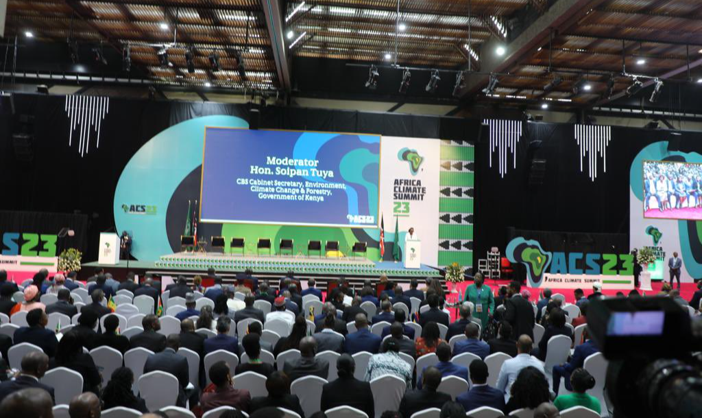 Cerca de 20 chefes de Estado e de governo africanos e quase 20 mil membros de delegações de todo o mundo se reúnem em Nairobi