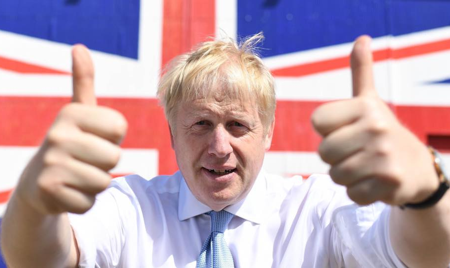 Simpatizante de um Brexit sem acordo, Boris Johnson pode ameaçar negociações com Bruxelas e assinar imediatamente acordos bilaterais com os EUA, aponta professor da UFABC