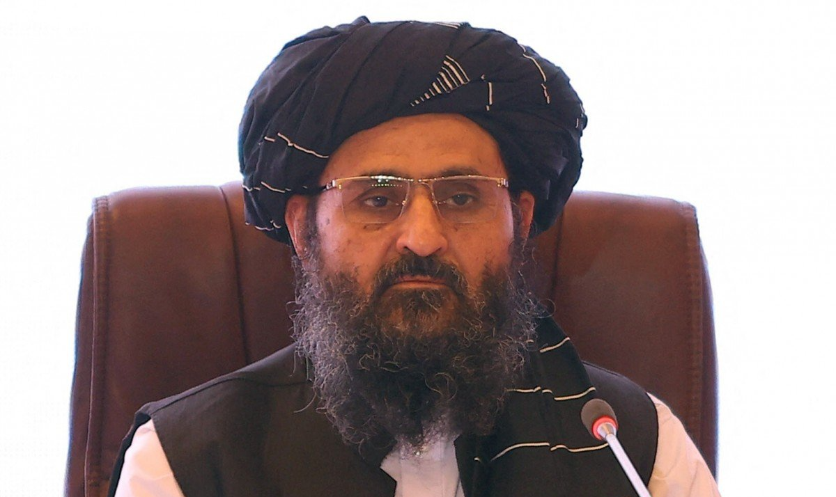 Abdul Ghani Baradar vai se reunir com comandantes militares do Talibã, antigas lideranças do governo afegão e representantes religiosos
