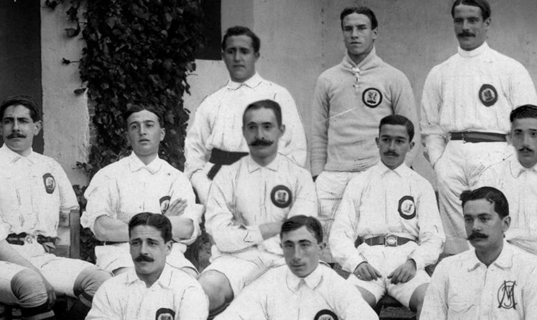 Clube espanhol foi considerado pela Fifa o melhor do século 20; status legendário internacional do time consolidou-se sob a liderança de Santiago Bernabeu