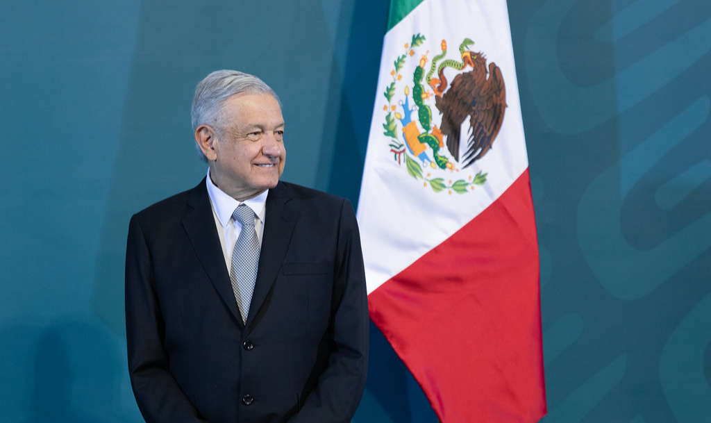 Seis anos desde a posse de López Obrador (AMLO) no México, é possível avaliar seu governo como uma tentativa de abalar o neoliberalismo