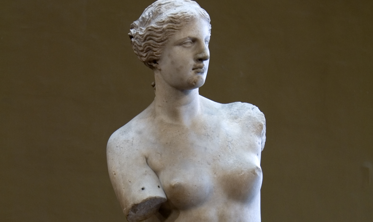 Estátua de Vênus de Milo foi encontrada por camponês; acredita-se que Vênus, a deusa romana do amor, é, na verdade, Afrodite, deusa do amor grega