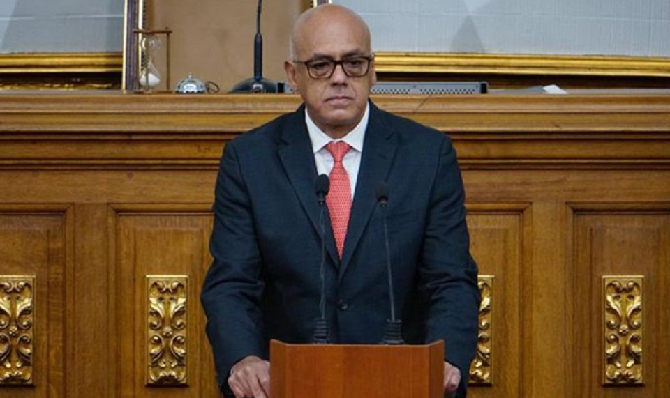 Presidente do Legislativo venezuelano chamou resolução europeia de ‘imbecilidade’; país deve realizar eleições em 2024