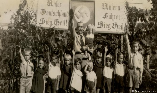 Livro resgata história de meninos escravizados em fazenda de família nazista no interior paulista nos anos 30. Em entrevista, autor relata como políticas eugenistas do Estado brasileiro prepararam terreno para abusos