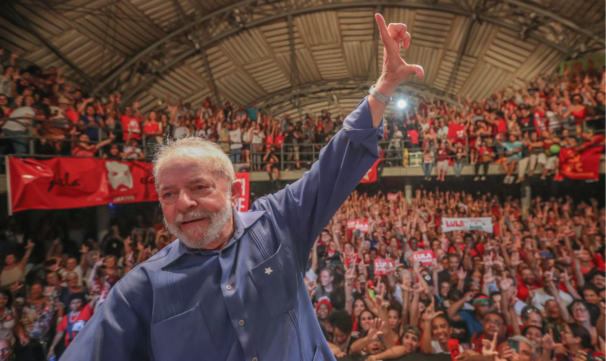 Presidentes, ex-presidentes e políticos de esquerda enviaram mensagens a Lula celebrando a restauração de seus direitos políticos