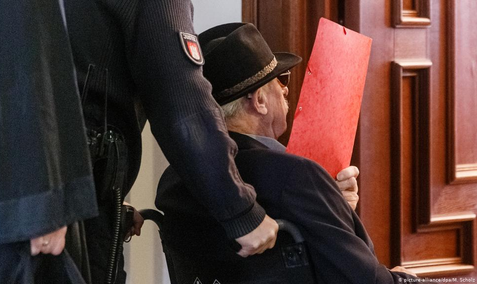 Alemão de 93 anos enfrenta 5.230 acusações de cumplicidade em homicídios e de ser 'engrenagem' em 'máquina assassina'