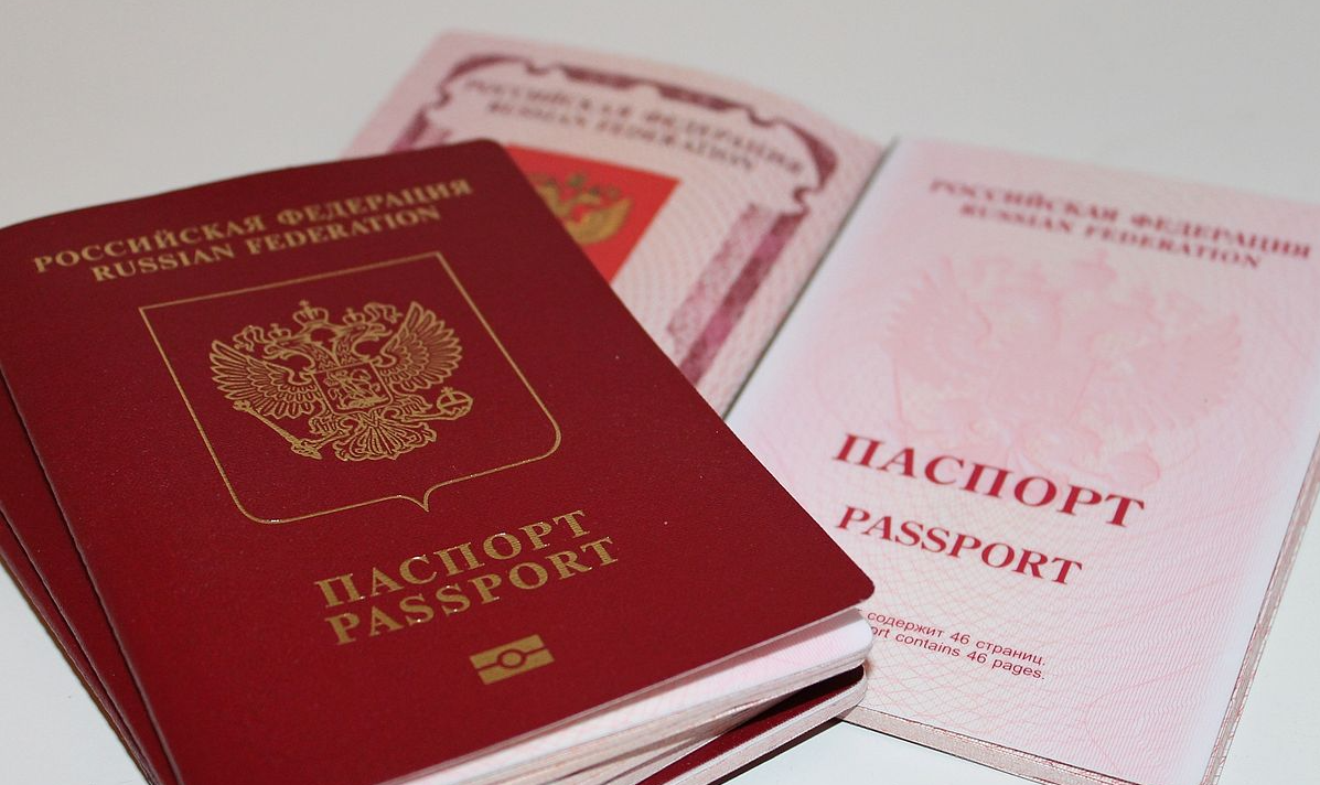 Anúncio polonês surge após Estônia anunciar proibição de vistos para russos; Alemanha, França e Holanda são contra