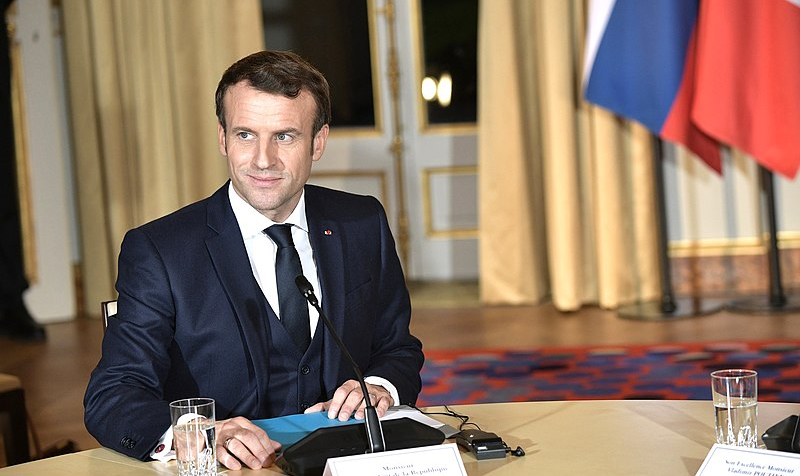 Segundo 'Libération', presidente francês está com imagem de 'autoritário' e  'afastado do povo'