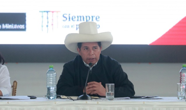 Pedro Castillo afirma ser alvo de desestabilizações em sete meses de governo; parlamentares pediram impeachment do mandatário em novembro