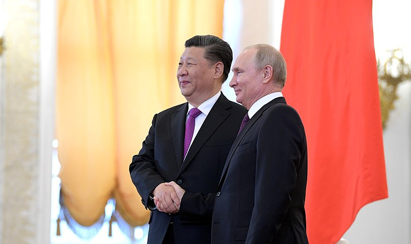 Presidente dos EUA, Joe Biden, diz ter alertado Xi Jinping que seria 'erro gigantesco' apoiar Moscou