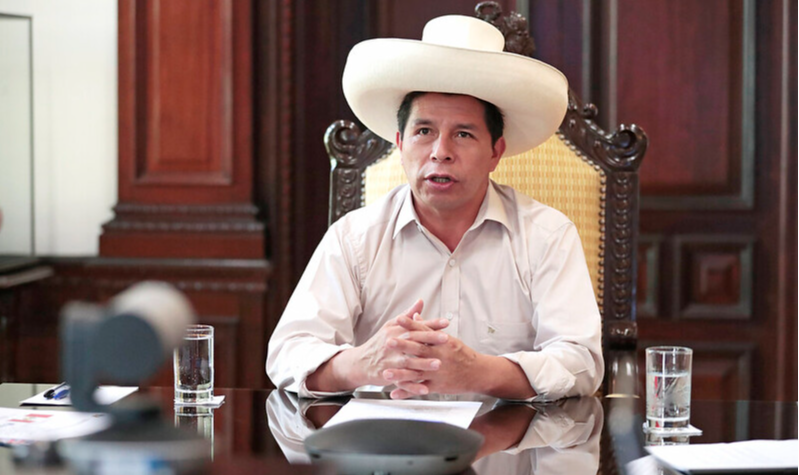 Em entrevista a Opera Mundi, Nilo Meza denunciou que setores direitistas no Peru tentam iniciar uma 'perseguição judicial' contra o presidente