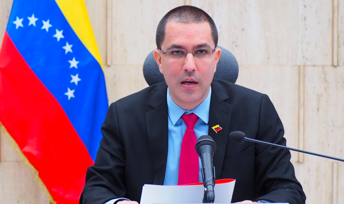 Anúncio foi feito pelo chanceler venezuelano Jorge Arreaza; Amazonas passa por crise de abastecimento após aumento de casos de covid-19