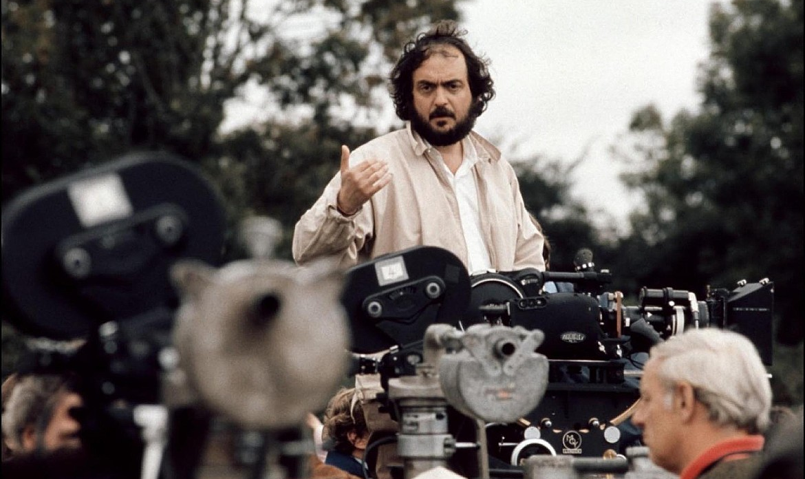 Considerado um dos maiores diretores cinematográficos da História, o cineasta conta com 13 produções no currículo, como os aclamádos 'O Iluminado' e 'Laranja Mecânica'