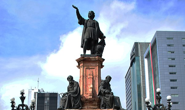 Anúncio foi feito durante celebração do Dia Internacional da Mulher Indígena; estátua de Colombo foi retirada em outubro do ano passado