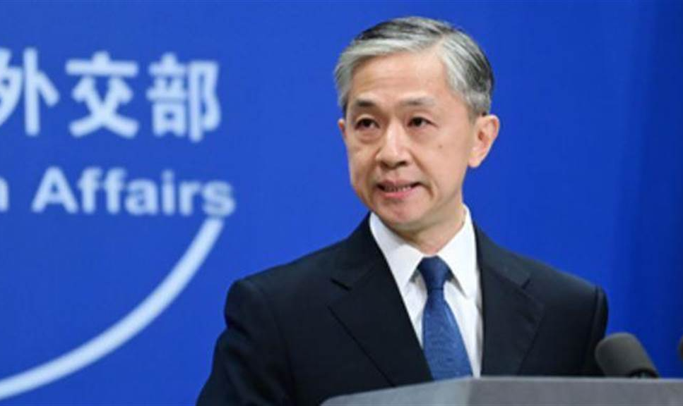 Ministério das Relações Exteriores do país asiático reclamou das ameaças de Washington de aplicar castigo a 30 empresas chinesas de tecnologia