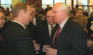 Presidente da Rússia prestou homenagem para último mandatário soviético nesta quarta-feira (31/08)
