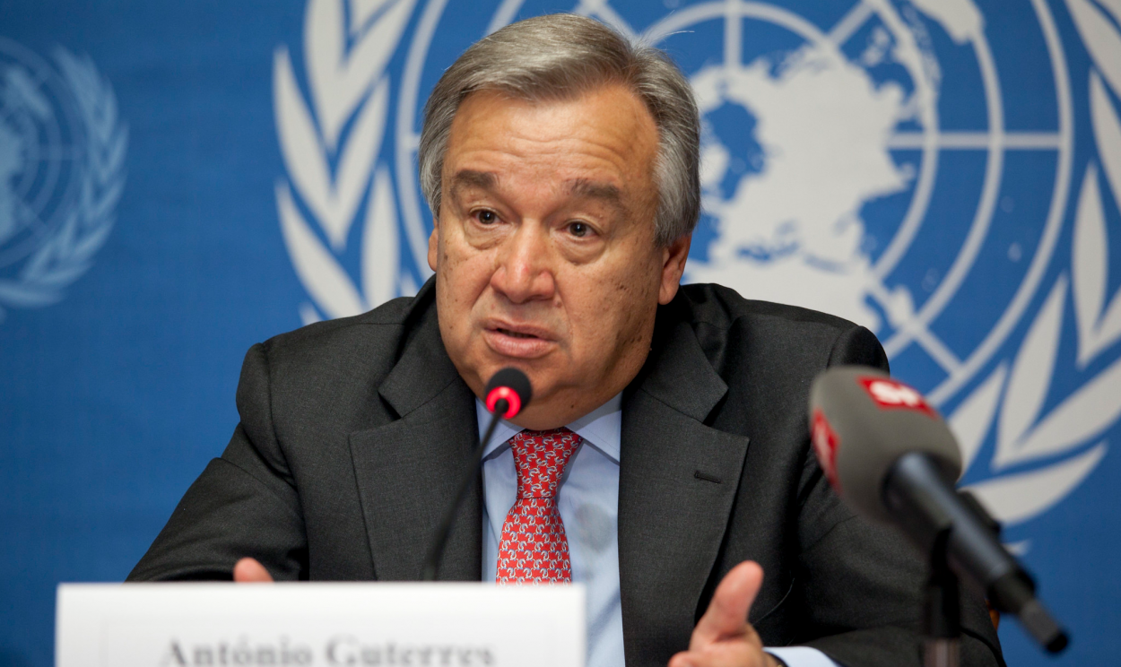 Em reunião com líderes do Sudeste Asiático neste sábado (12/11), António Guterres pediu à junta birmanesa para 'retomar imediatamente o caminho da transição democrática'