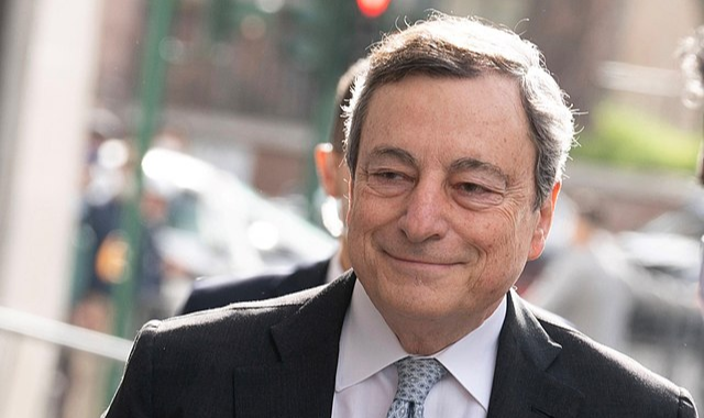 Draghi já havia anunciado que deixaria o cargo, após coalizão que sustentava sua base se romper; presidente do país convocará novas eleições, que devem ocorrer em outubro