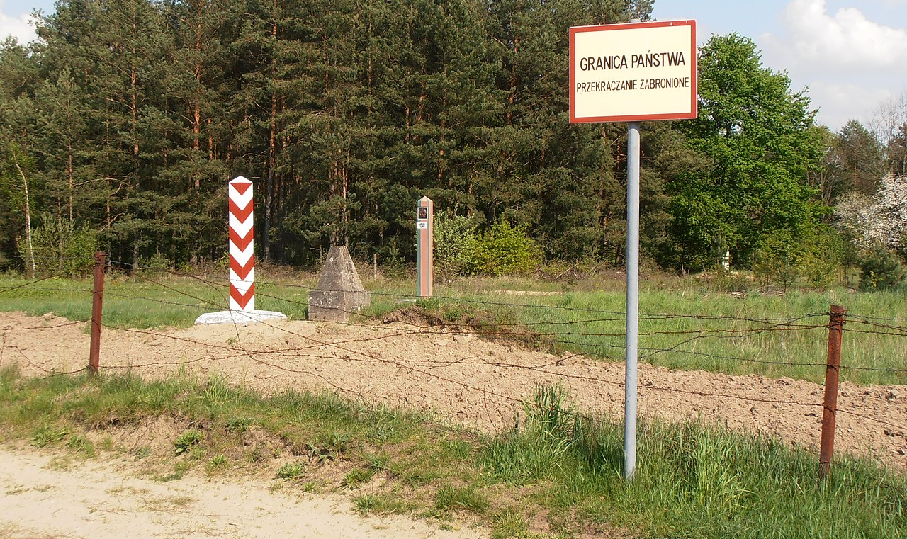 Anúncio foi feito nesta segunda-feira pelo governo polonês em momento que a tensão cresce na fronteira bielorrussa