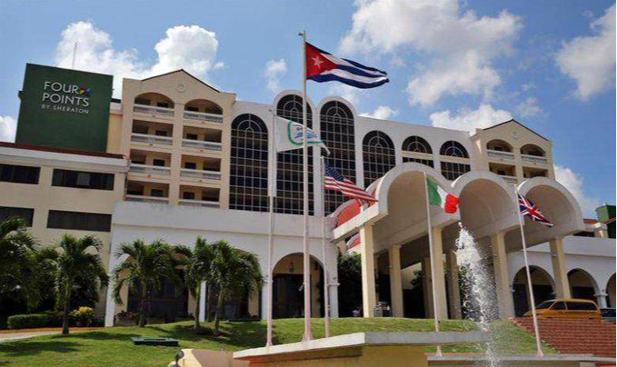 Cadeia de hotéis entrou no mercado cubano em 2016 'com a permissão do governo dos EUA', mas autorização não será mais renovada; Washington impetrou novas sanções contra Havana