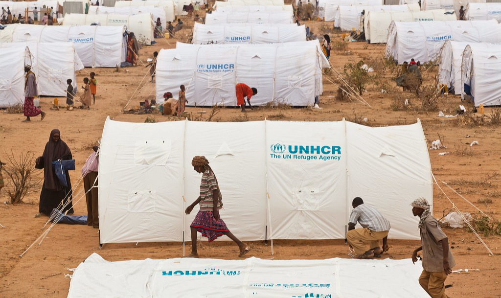 Segundo órgão das Nações Unidas para refugiados, 100 milhões de pessoas estão deslocadas no mundo, número que pode continuar aumentando