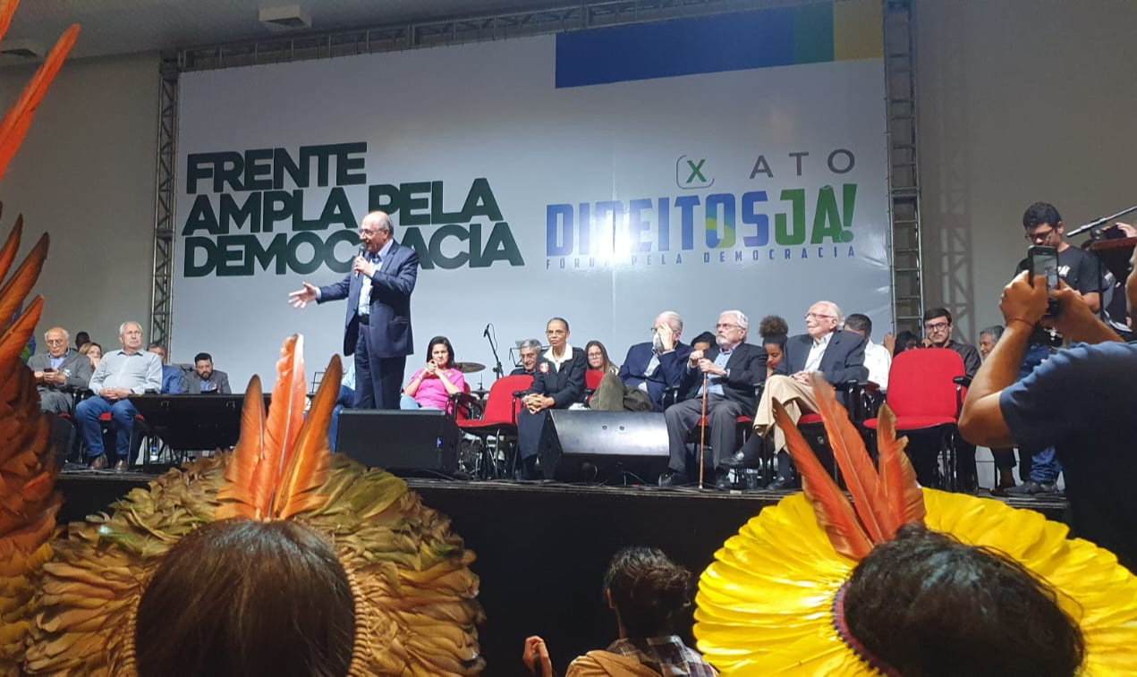 Sociólogo e pesquisador analisa defesa da democracia por meio da chapa Lula-Alckmin e demais lideranças progressistas