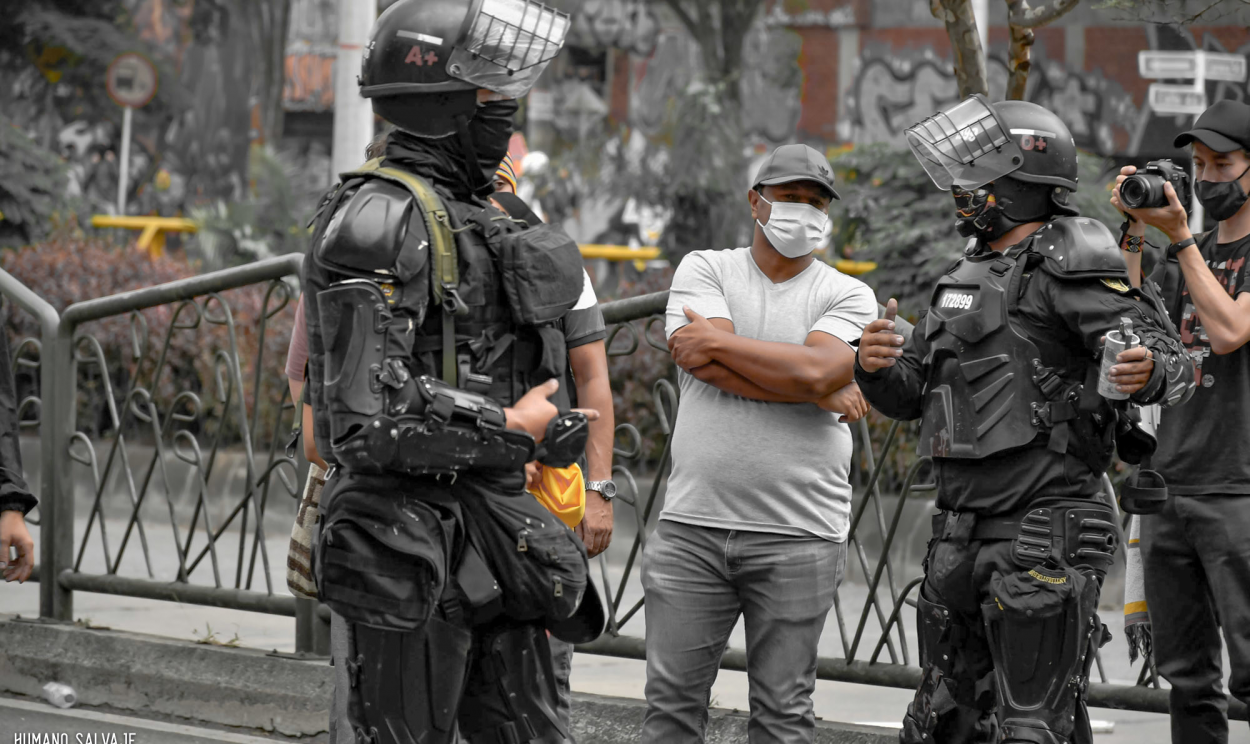 Manifestantes irão às ruas em Bogotá, Medellín, Barranquilla, Cali, Cartagena e outras cidades; repressão policial deixou feridos na capital