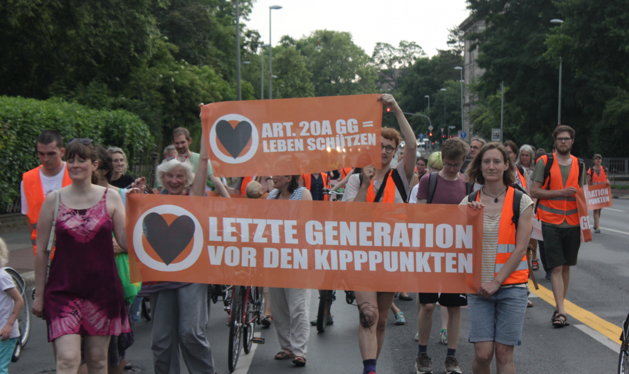 Autoridades da Alemanha têm monitorado movimento ambientalista Letzte Generation, alvo de investigação criminal no país; grupo diz que vigilância é ‘absurda’