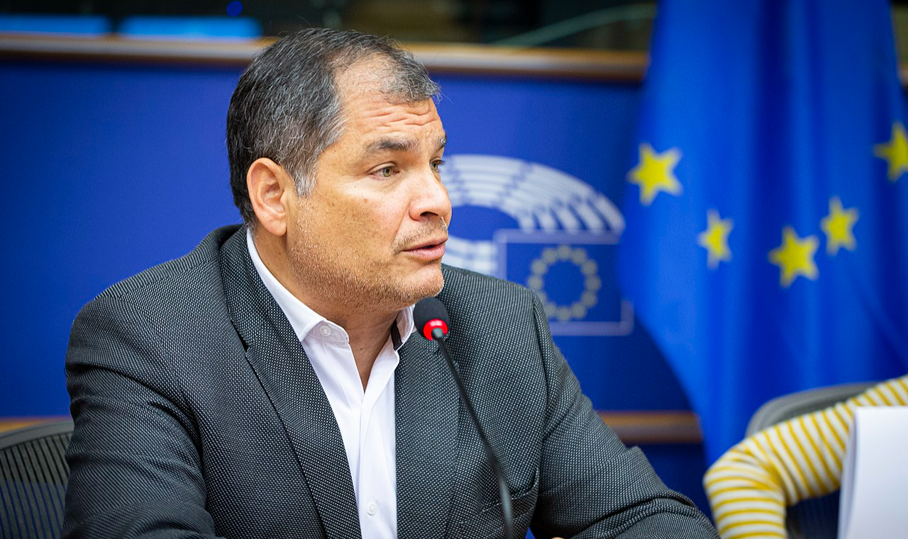 Para o ex-presidente equatoriano, não há 'comoção interna' para decreto ser acionado, porém afirmou que essa é uma 'oportunidade' de 'recuperar a Pátria' de Guillermo Lasso