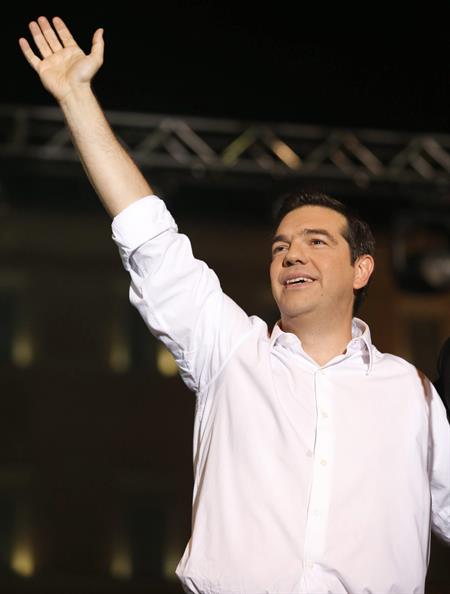 Premiê Alexis Tsipras faz campanha pelo 'não'