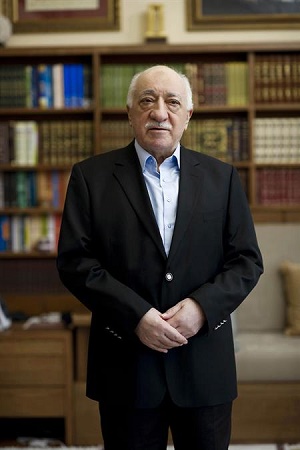 Fethullah Gulen é acusado por Erdogan de ser o responsável pela tentativa de golpe, o que ele nega (Foto: Agência Efe)