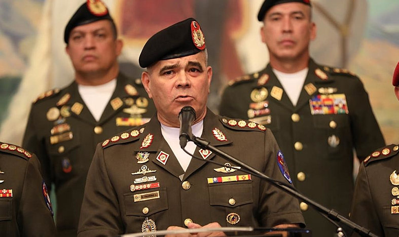 Forças Armadas se posicionam após assessor de María Corina Machado afirmar que estava ‘falando com militares’