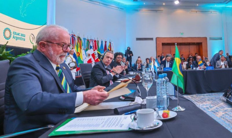 Nove presidentes sul-americanos confirmaram participação no encontro que acontecerá em Brasília, nesta terça-feira (30/05); mandatário venezuelano é dúvida, enquanto peruana Dina Boluarte