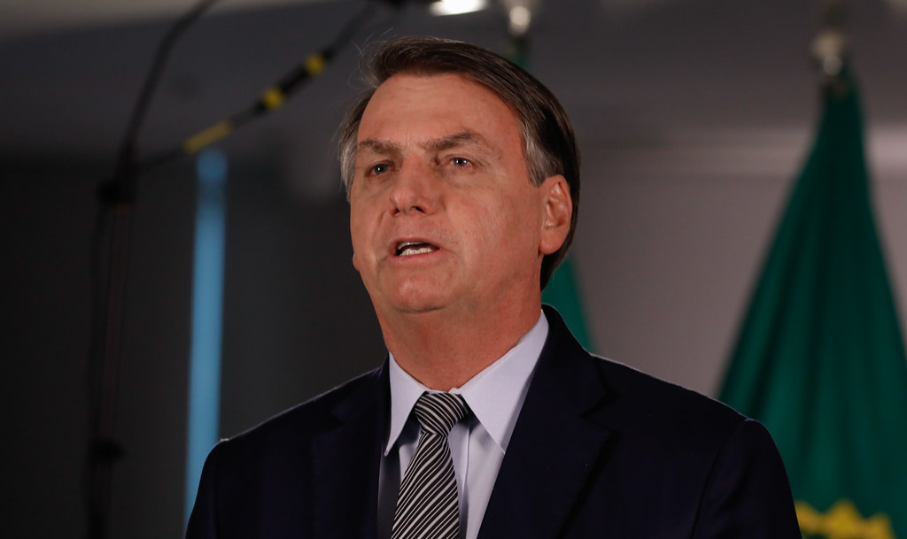 Associação aponta decreto como uma 'usurpação de poderes' e solicita posicionamento em relação ao contexto de ameaças à democracia brasileira