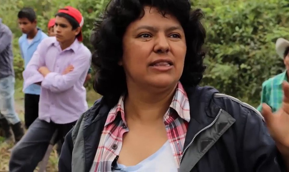 Líder comunitária foi morta por mercenários em 2 de março de 2016, em Honduras; julgamento segue sem finalização