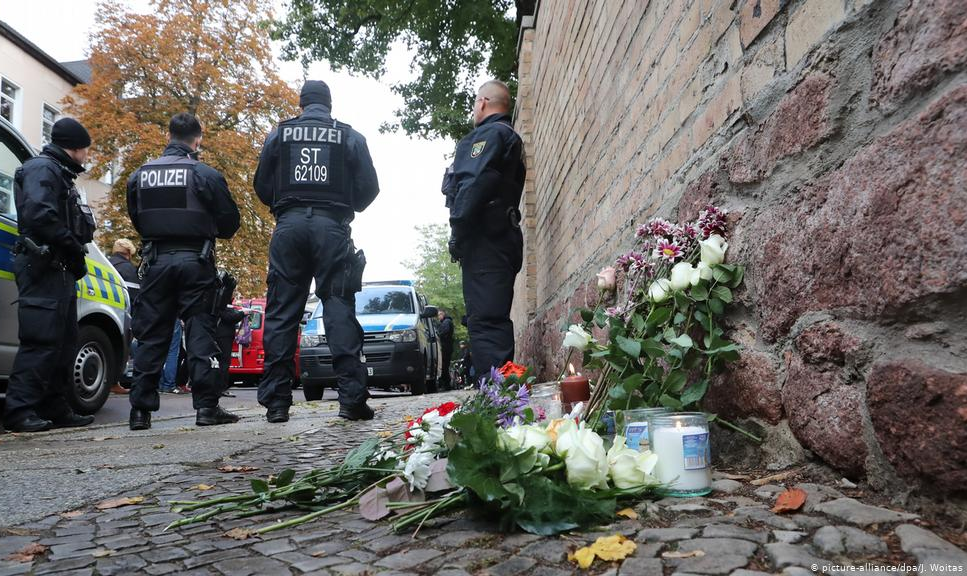 Ministra alemã da Justiça condena atentado em Halle; investigação revela que atirador queria promover massacre