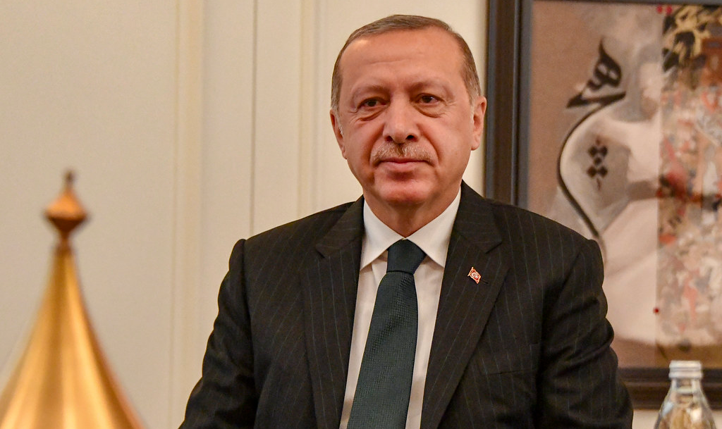 Presidente norte-americano, Donald Trump, pediu o fim da ofensiva e autorizou sanções contra a Turquia