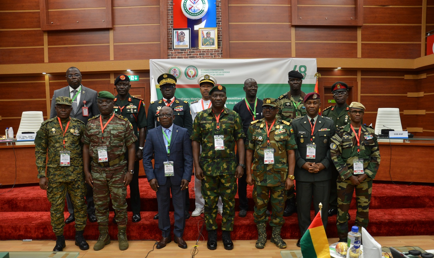 Líderes militares estão reunidos em Gana para discutir situação no país após levante que derrubou governo de Mohamed Bazoum