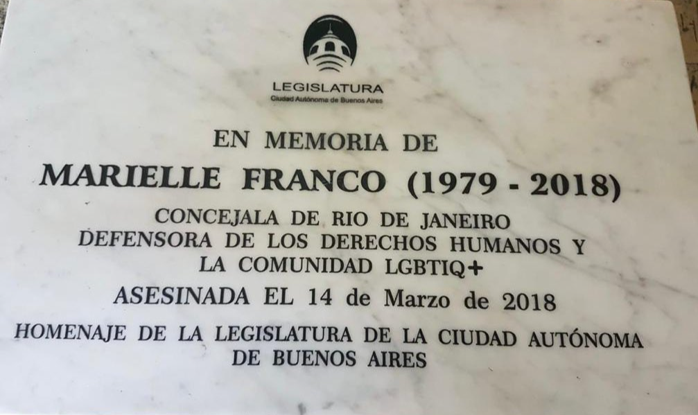 Por iniciativa da deputada argentina Maria Belli, placa terá um QR code no qual será possível acessar a história da vereadora carioca assassinada em 2018