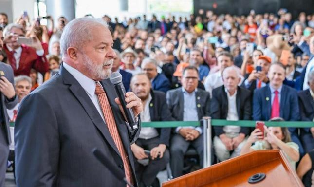 Será necessário superar a ilusão de que Lula sozinho será capaz de levar adiante a redemocratização do país