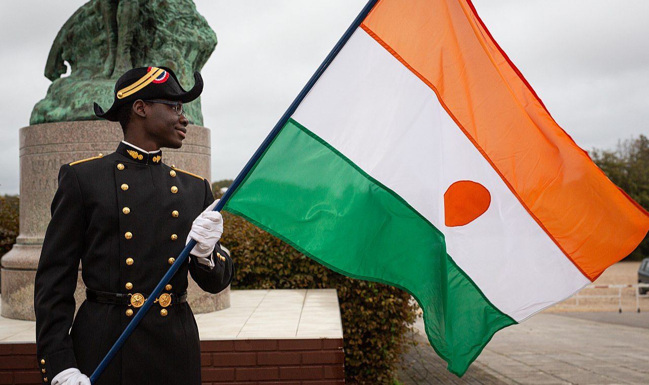 Comunidade Econômica dos Estados da África Ocidental deu uma semana para que militares devolvam poder a Mohamed Bazoum