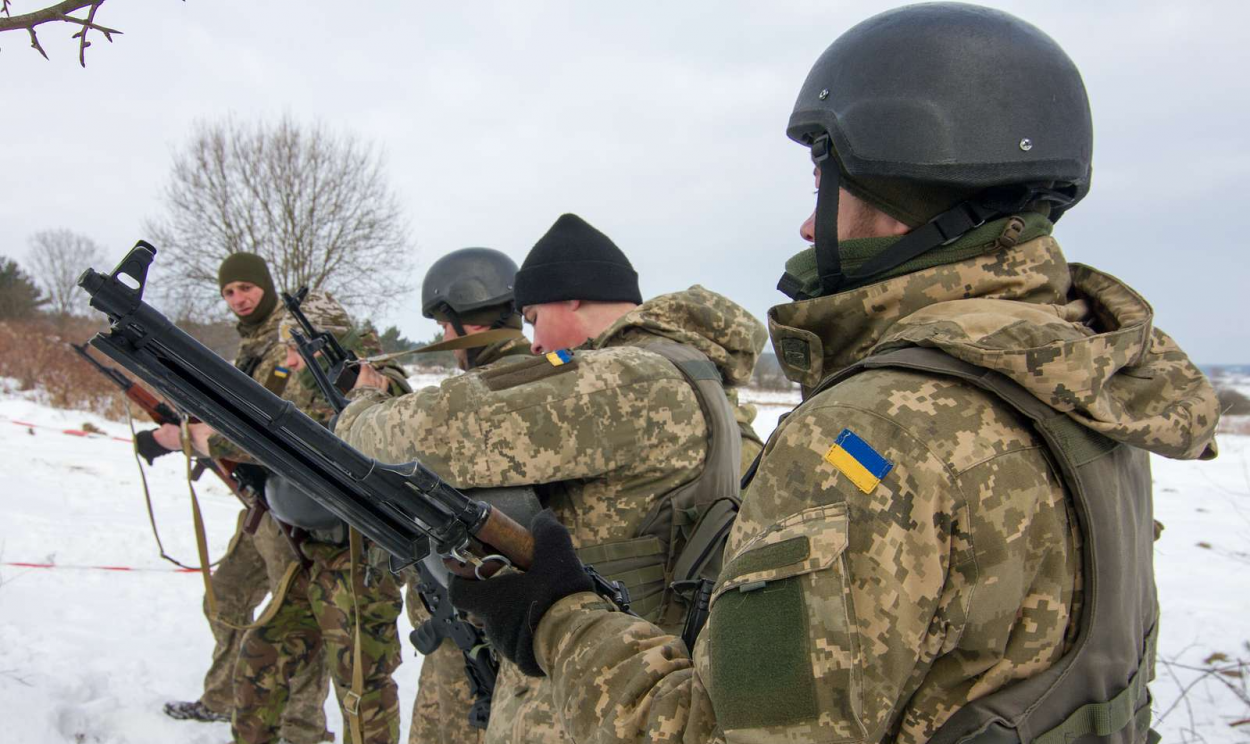 'Qualquer outra agressão à Ucrânia será recebida com uma ação coordenada e vigorosa', prometeu o grupo; Moscou nega intenção de atacar país vizinho