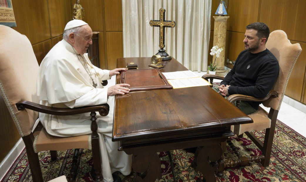 Em viagem à Itália, presidente da Ucrânia fez primeira reunião com pontífice desde início da guerra na Ucrânia