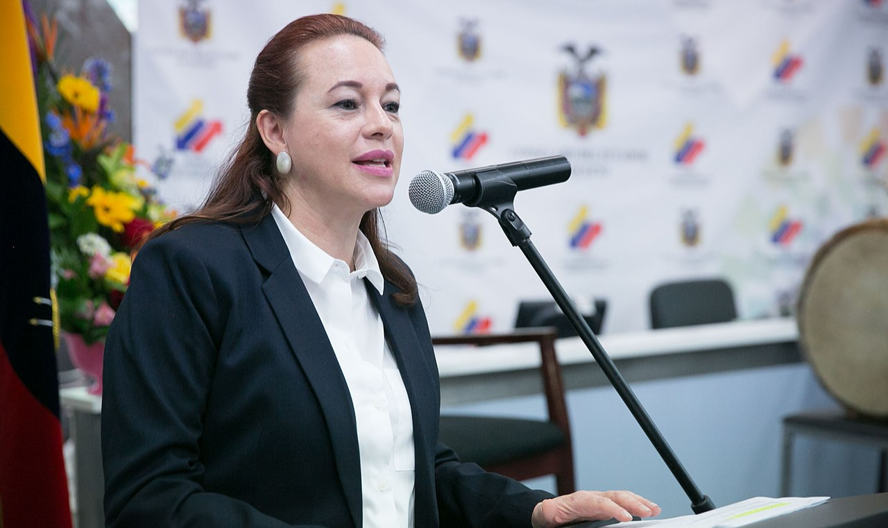 Ex-chanceler do Equador, Espinosa pode vencer o atual secretário-geral Luiz Almagro, conhecido por apoiar investidas diplomáticas contra a Venezuela