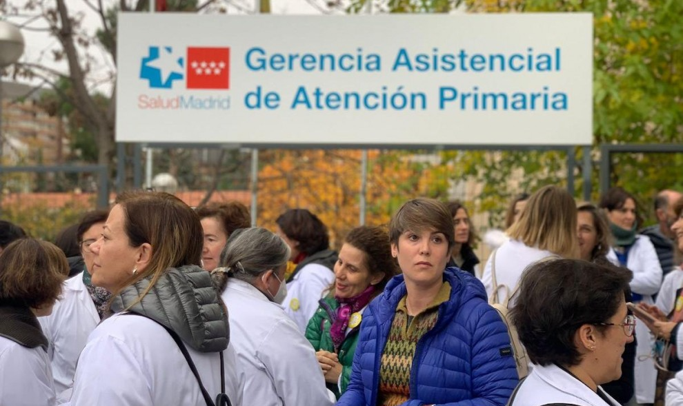 Cerca de 430 centros de saúde da capital espanhola estão paralisados em protesto contra as políticas da gestão direitista de Isabel Díaz Ayuso