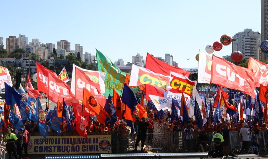 Presidente da CUT, Sérgio Nobre, afirma que o 1º de Maio pretende mostrar 'que a classe trabalhadora quer o Brasil com outro rumo'