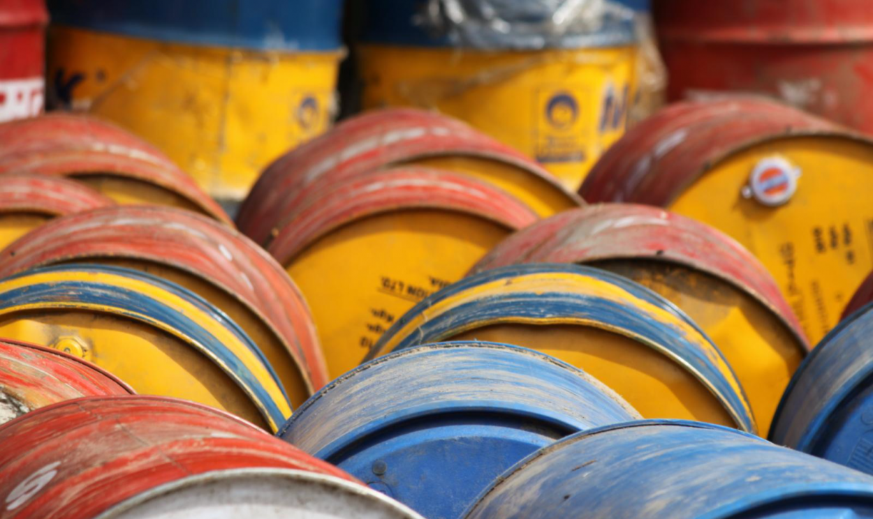 Organização dos Países Exportadores de Petróleo e um grupo externo de produtores liderados pela Rússia e Arábia Saudita anunciaram medida para outubro nesta segunda-feira (05/09)