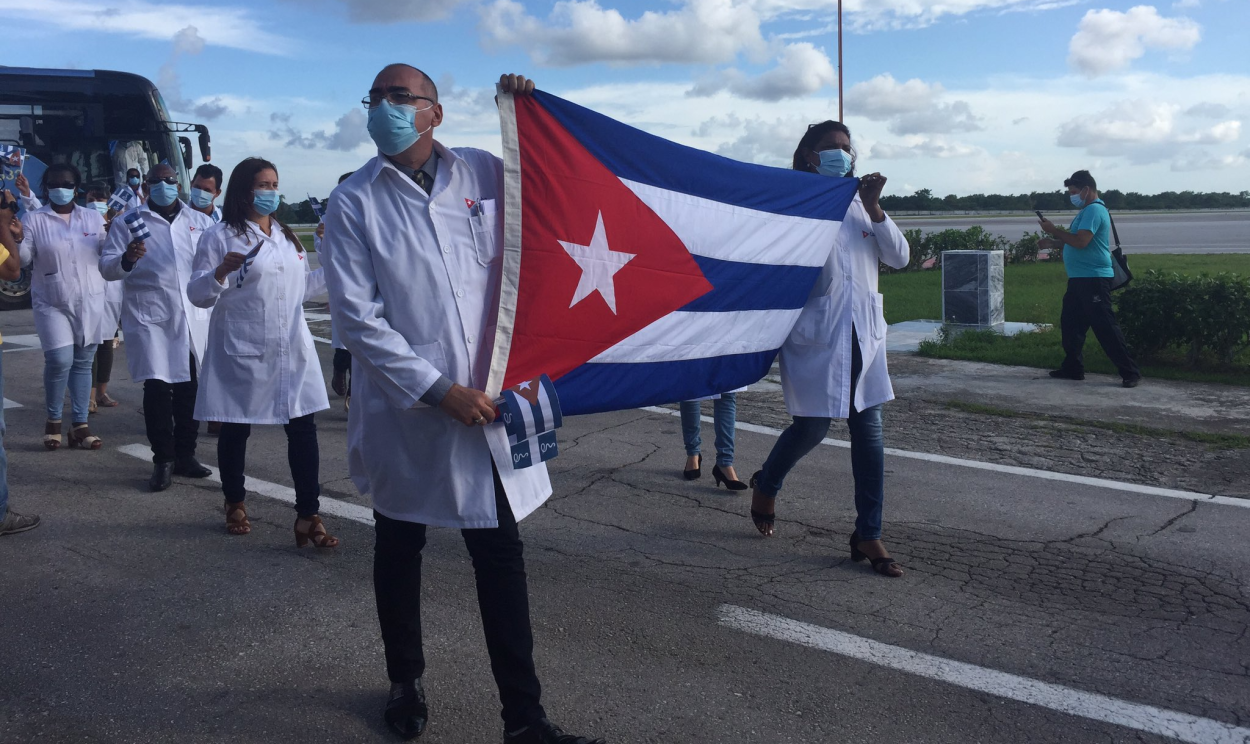Candidatura é baseada no trabalho de profissionais cubanos no combate à pandemia do coronavírus em 39 países