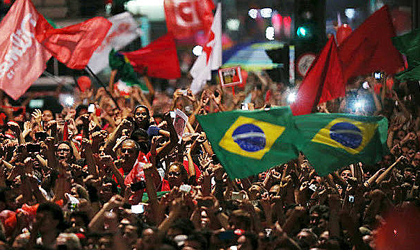Frentes Brasil Popular e Povo Sem Medo propõem medidas "para proteger a vida, a saúde, a renda e o emprego"