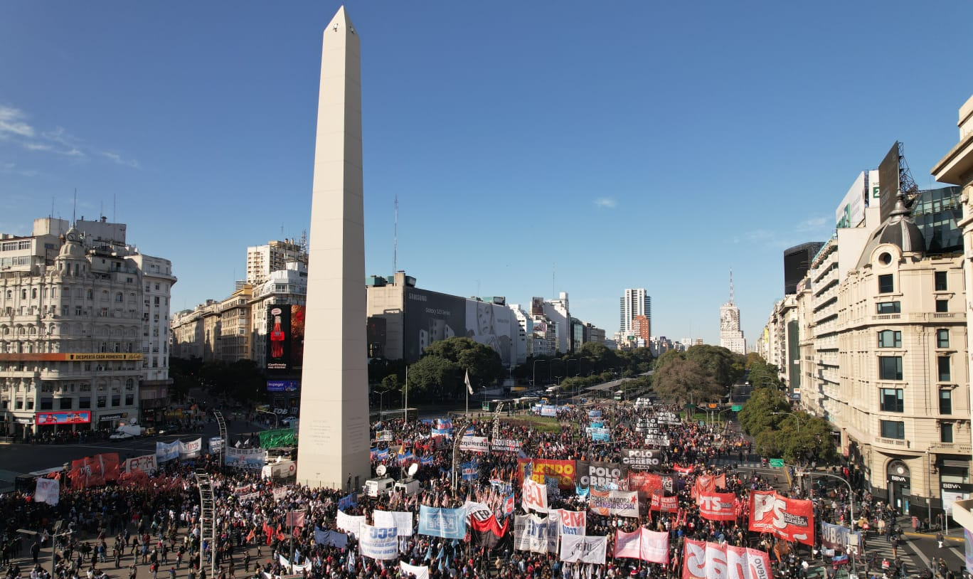 Buenos Aires, Córdoba e Entre Ríos apresentam sessões eleitorais com atraso e improviso nos sistemas eletrônicos de voto